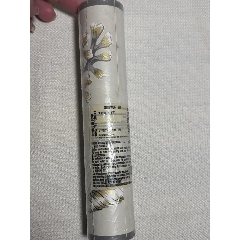 NIP NOS Vintage Sunworthy Wallpaper Border 166217 5 Yd Beige Gold Shells Coral